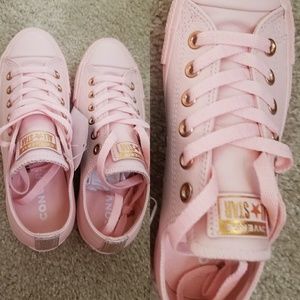 Converse unisex sneaker - baby pink (very rare)
